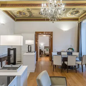 Гостевой дом Internazionale Domus **