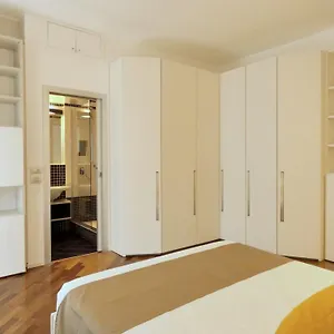 Heart San Sepolcro Duomo Apartment